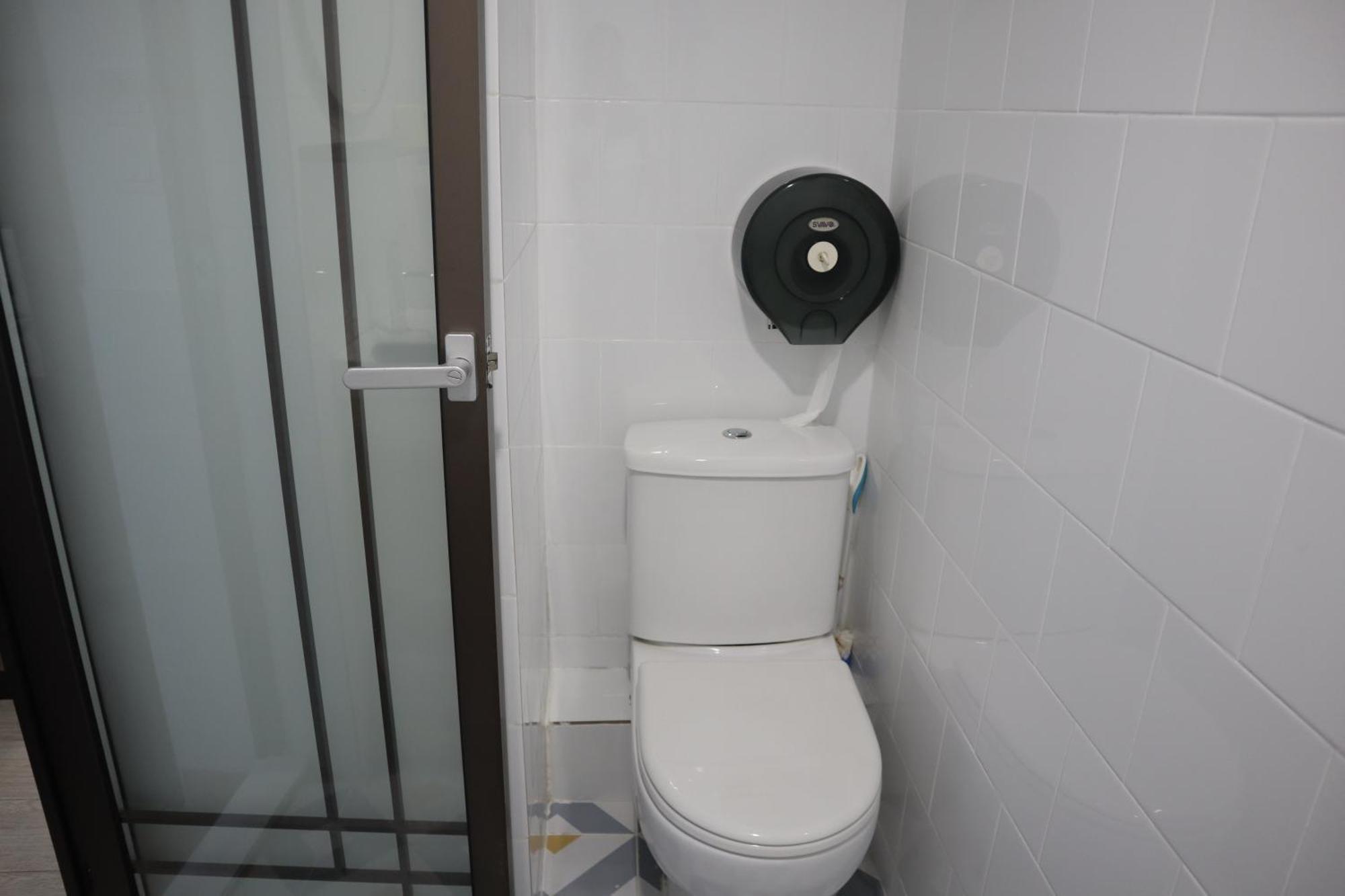 Hoi To Hostel Гонконг Экстерьер фото